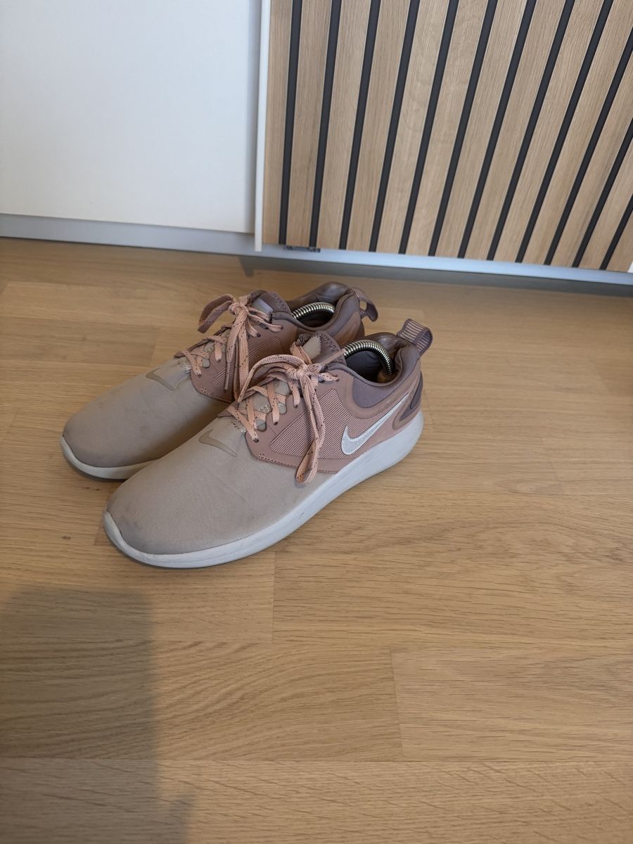 Nike Scarpe da donna: Nike Training Sneaker – Usato da Aesch BL venduto da Sheisign 1
