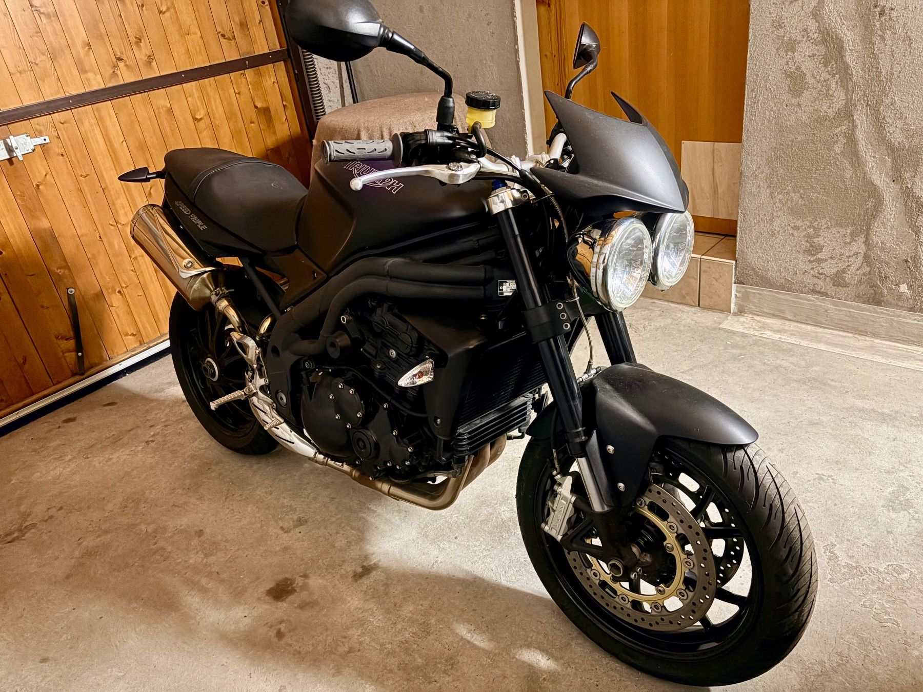 Triumph Strada: Triumph Speed Triple 1050 – Usato da Grimisuat venduto da raf_dy7d