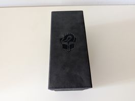 Deck Box „The Academic“ von Tolarian Community College