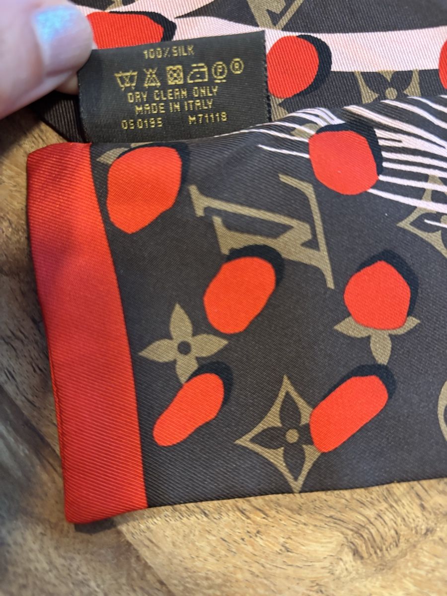 Louis Vuitton Foulard & Sciarpe: Louis Vuitton Seidentuch Jungle Dots, selten – Usato da St. Gallen venduto da heartbug 2