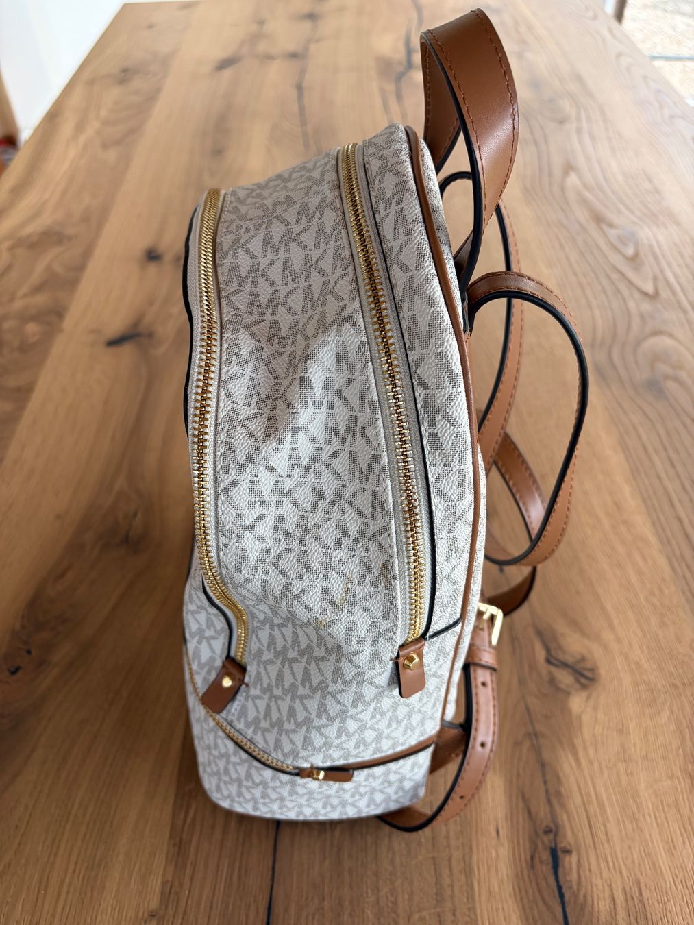 Michael Kors Zaini: Michael Kors Rhea Zip Rucksack in Beige – Nuovo (secondo la descrizione) da Islisberg venduto da Iapetus 6