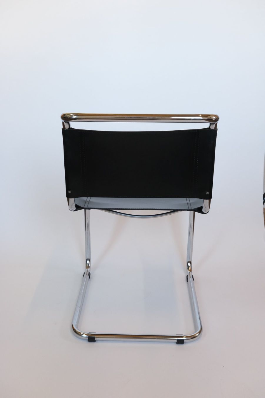 Stühle: Designklassiker Freischwinger Thonet Mart Stam Replika – Gebraucht aus Ramsen von Studio82 4