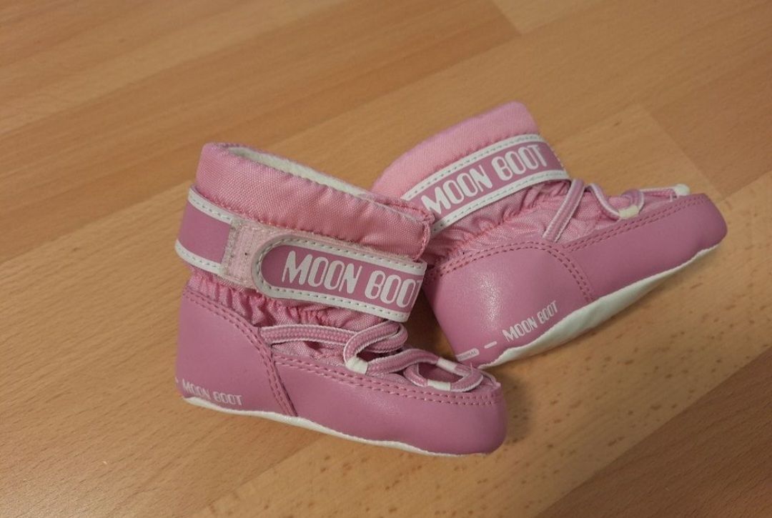 Moon Boot Schuhe für Jungen: Moon Boot Babyschuhe in Gr. 19/20 – Gebraucht aus Oberrieden von smarties949 1