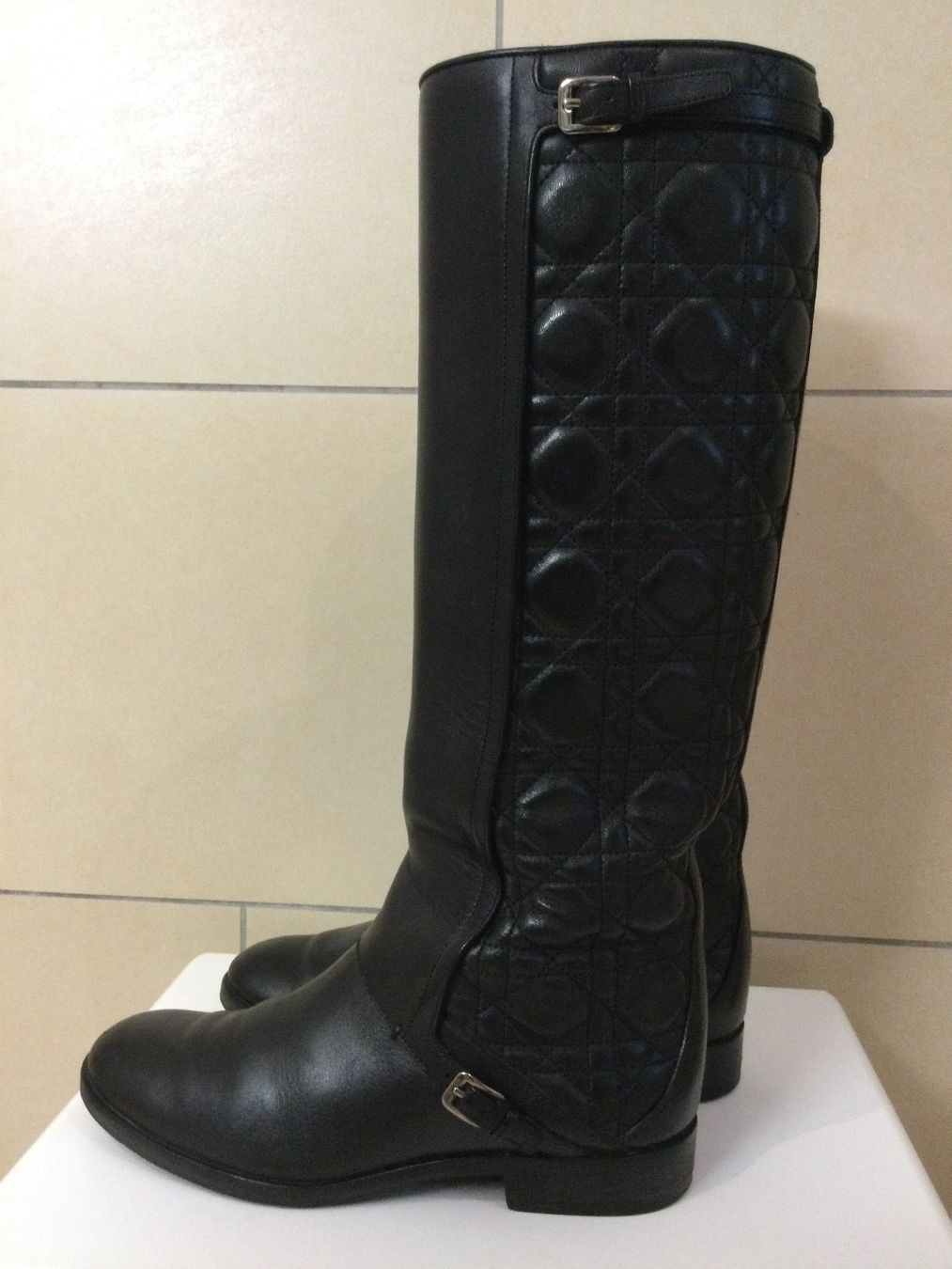 Dior Scarpe da donna: Christian Dior Stiefel Gr. 36 – Usato da Birr venduto da wasili01