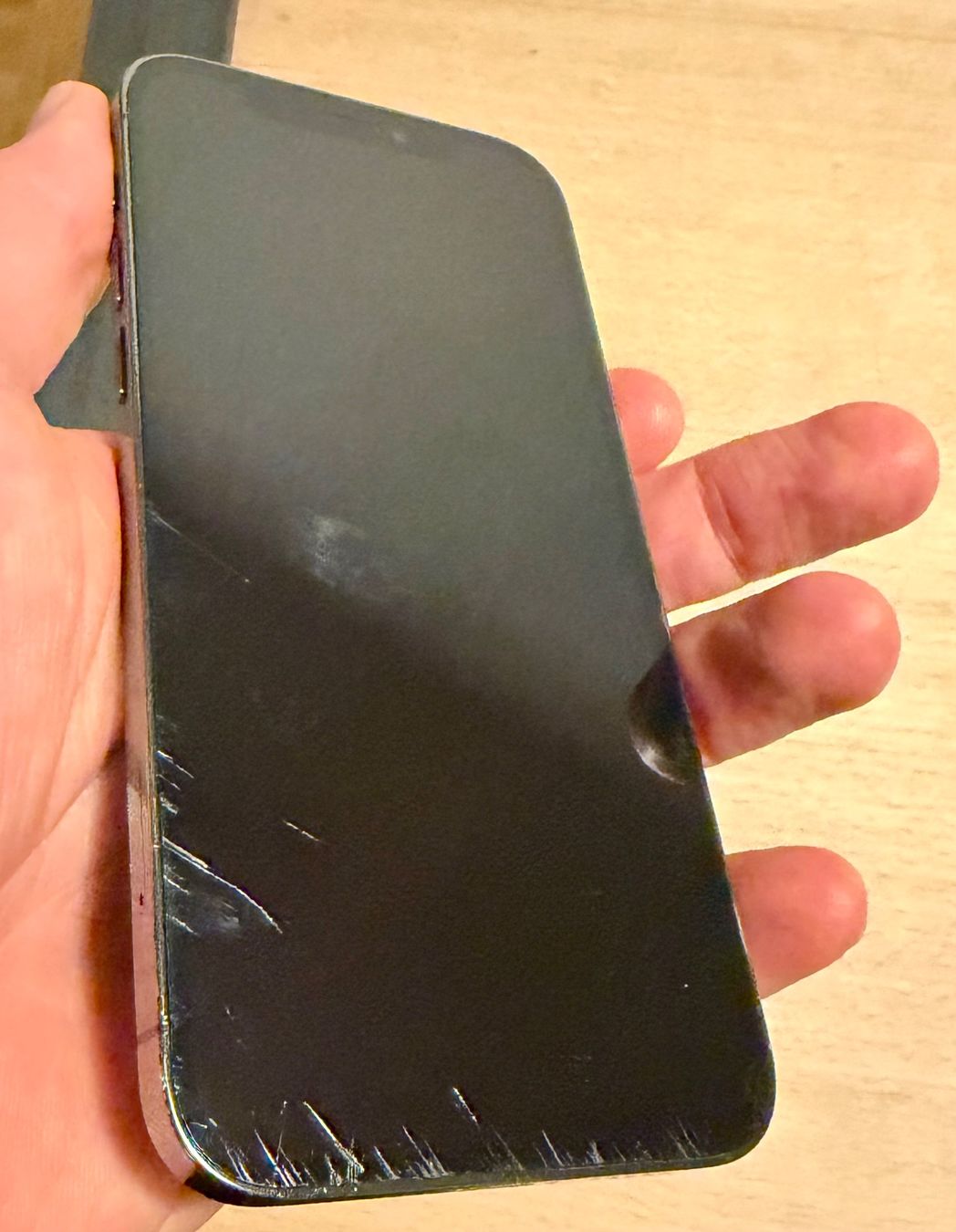 Apple Handys / Smartphones: iPhone 12 Pro – Gebraucht aus Zürich von alskdjfhg 4