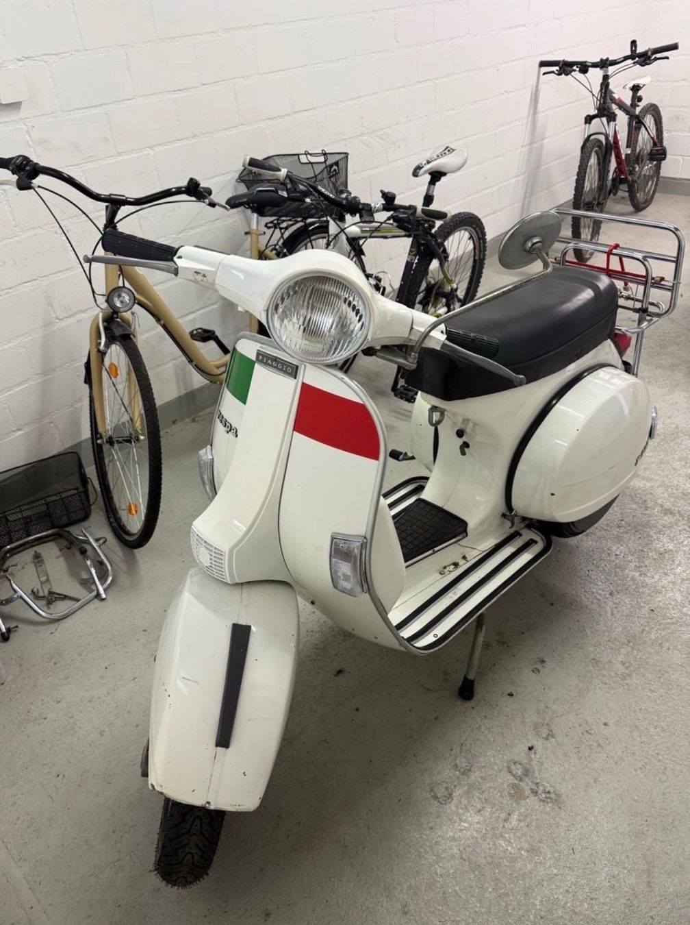 Piaggio Route: Piaggio Vespa PX 80 – D'occasion à Toffen par _celine.tra 1