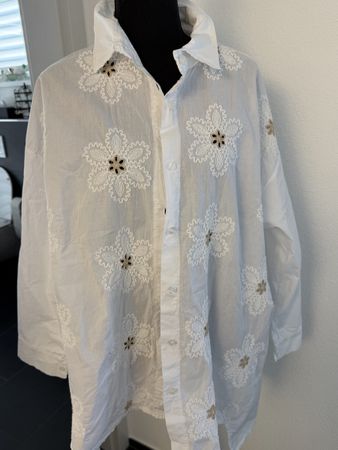 Weisses Sommerhemd von Marta, Grösse One Size, Top!