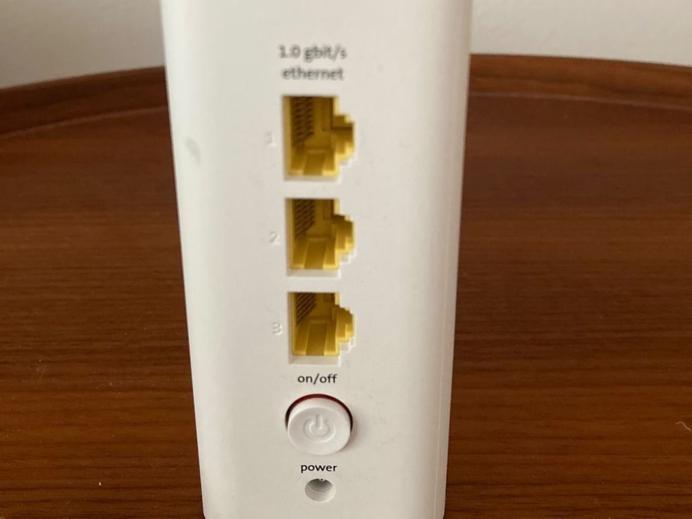 Swisscom Wlan: Swisscom WLAN-Box 2 – Gebraucht aus Prilly von AllemanoEn 1