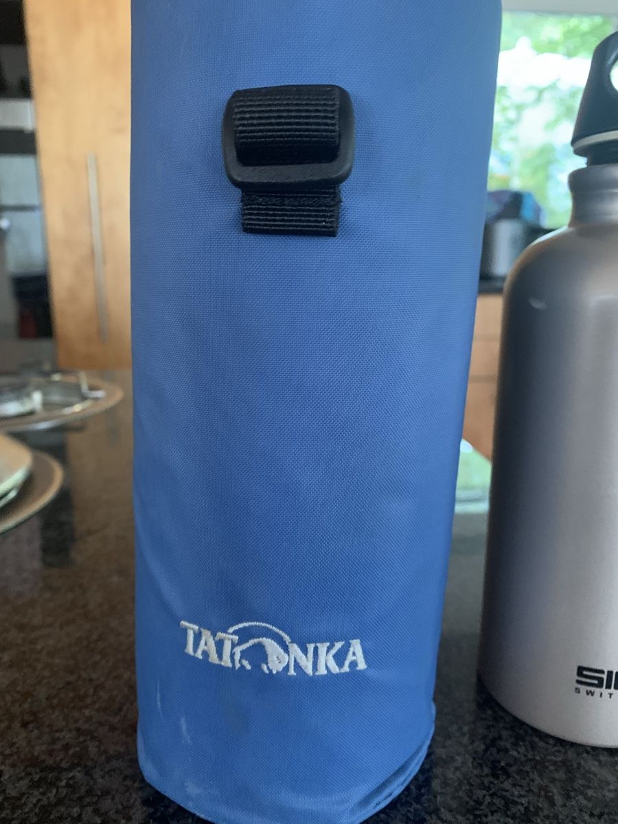 Sigg Gourdes & Thermos: Original SIGG Wasserflasche mit Isolierbeutel – D'occasion à Brugg AG par Simone92 4