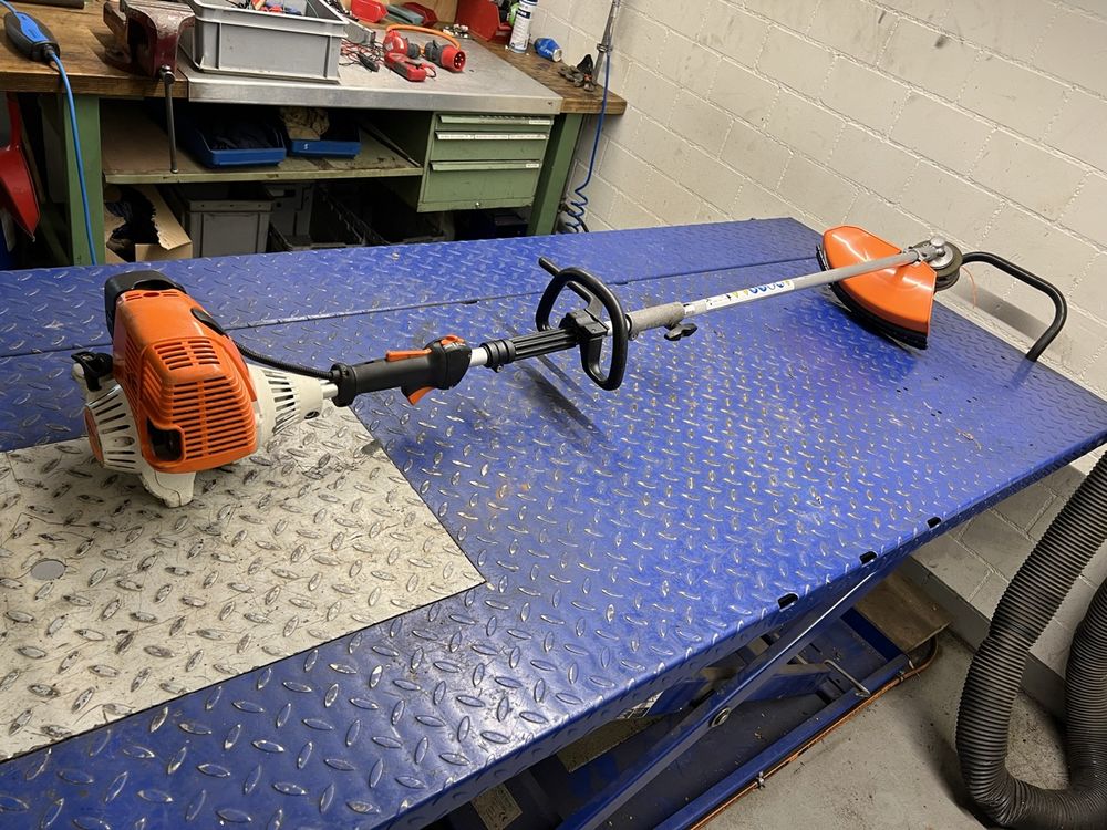 Stihl KM130R Freischneider Kaufen auf Ricardo