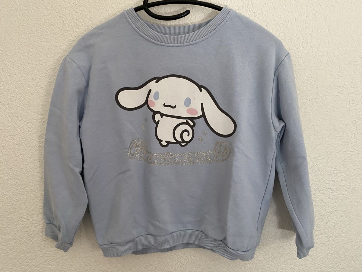 H&M Pullover & Sweatshirts: Sweats Bluey Cinnamorol Taille 128 – Gebraucht aus Lignières von The_assistant 1