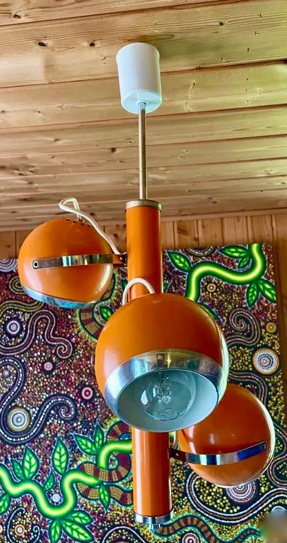 Lampadari & plafoniere: Lustre Eye Ball, 3 spots orientables, année 70 – Usato da Prez vers Siviriez venduto da Mistinguette