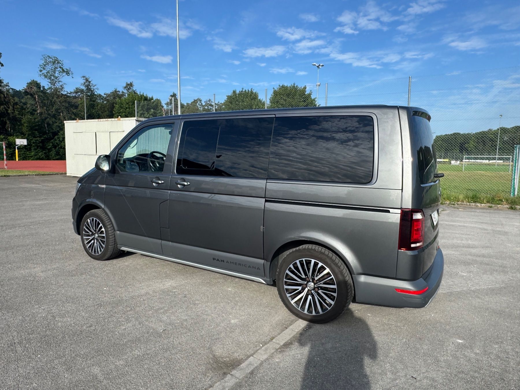 VW Autos: VW T6 Multivan PanAmericana/MFK/ 8 fach bereift …. – D'occasion à Thörishaus par DDthekings 1
