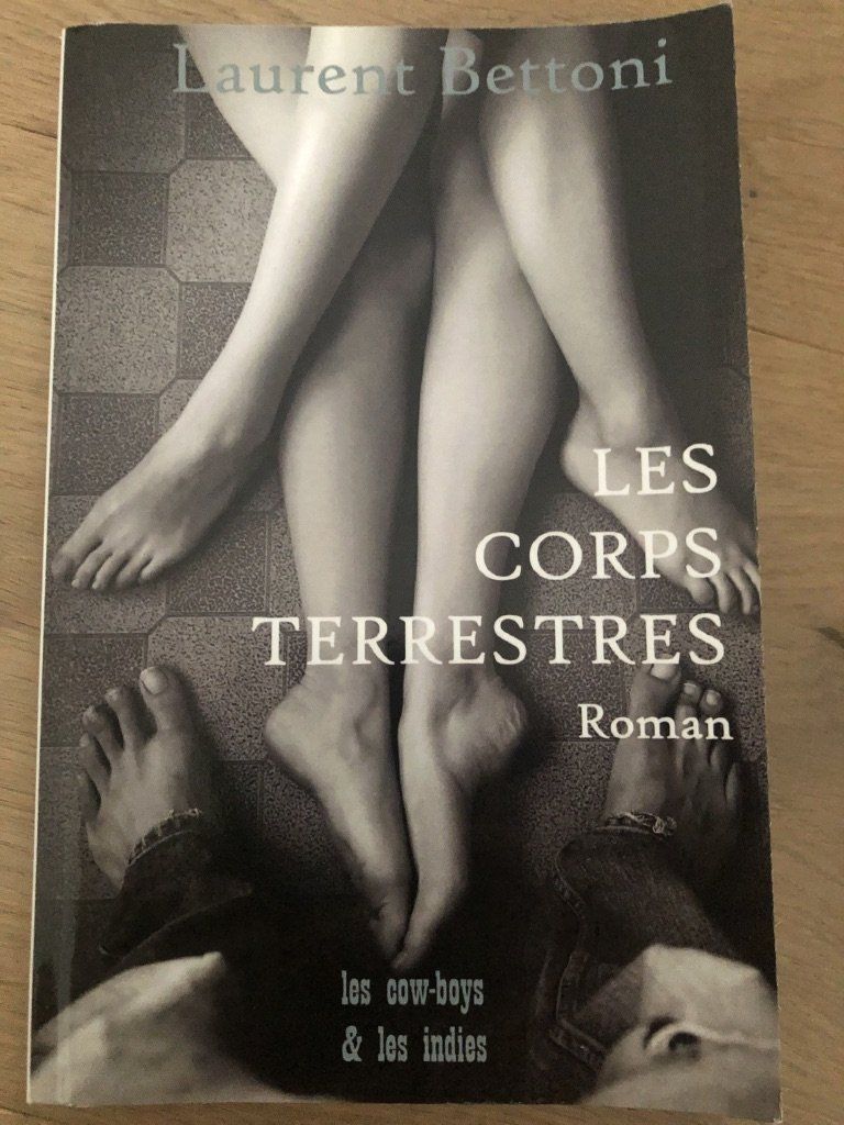 Libri: Les corps terrestres - Laurent Bettoni – Usato da Epalinges venduto da del_hw6v