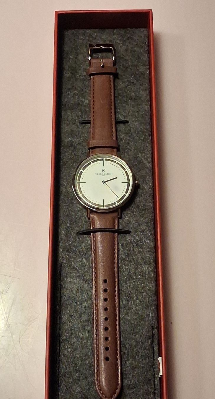Pierre Cardin Orologi: Pierre Cardin Uhr – Nuovo e nell'imballaggio originale da Derendingen venduto da Auranti 1