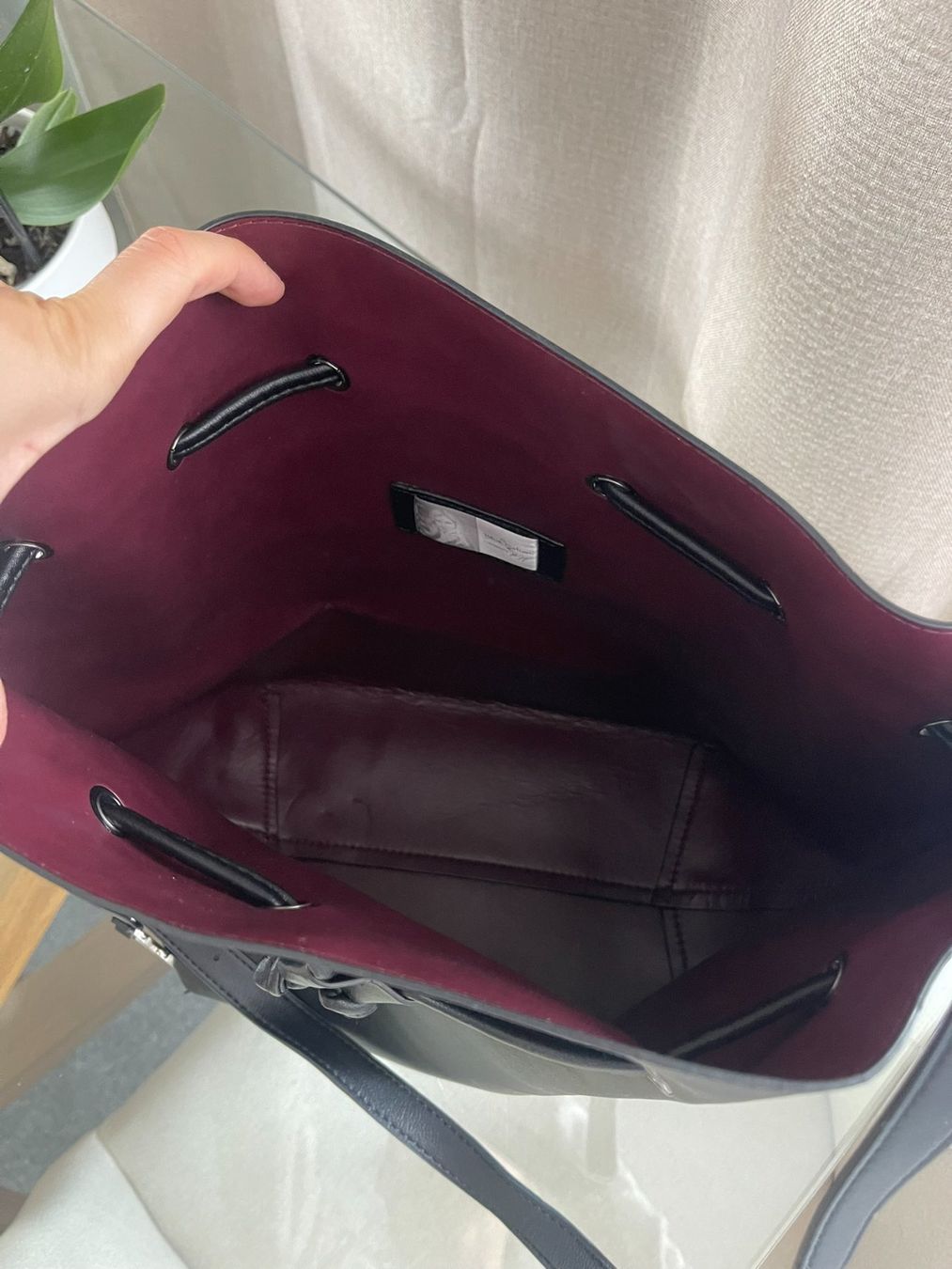 Borse da donna: Schwarze Handtasche / Umhängetasche – Usato da Rheineck venduto da FGeissler 3