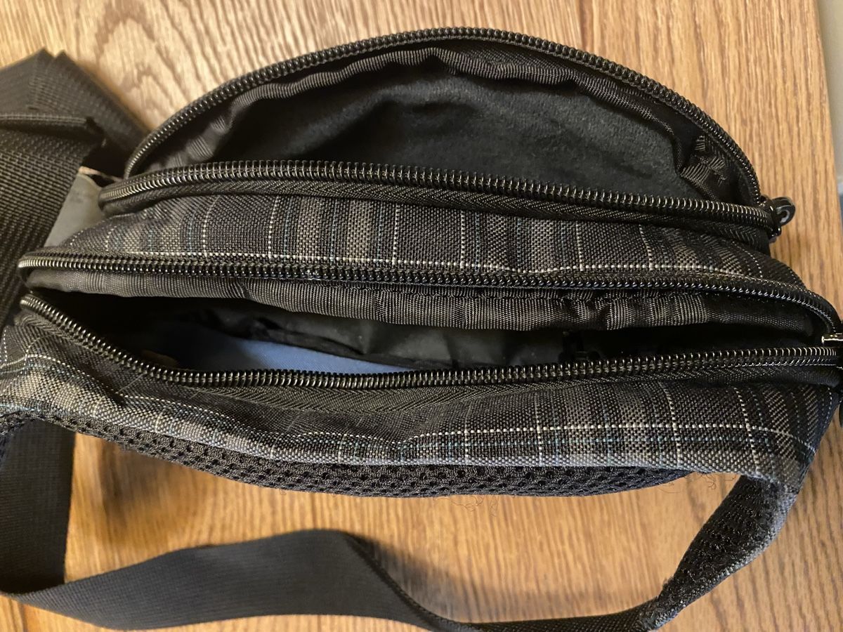 Dakine Sacs: Bauchtasche Dakine – D'occasion à Muri AG par sonneblueme10 1