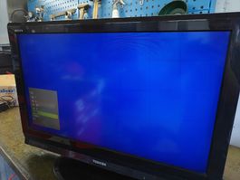 Toshiba LCD Colour TV 32AV603PG gebraucht