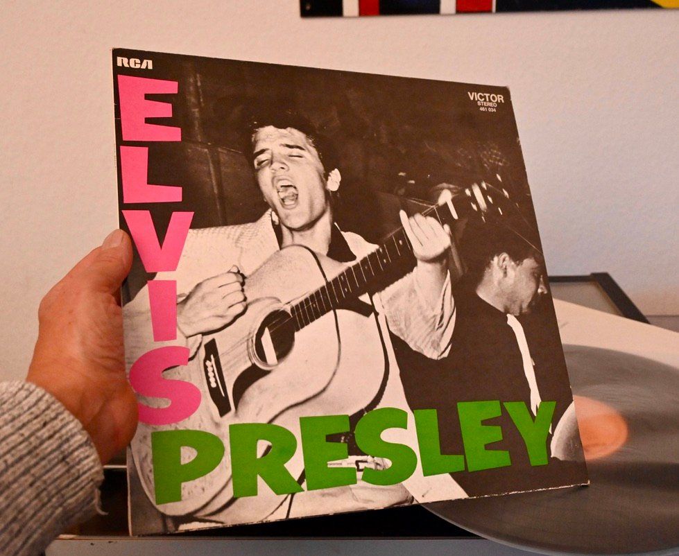 Schallplatten: Elvis SAME re-issue france  VG+/VG+ – Gebraucht aus Pfaffhausen von mono_rec