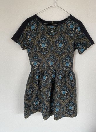 Floral Dress size S, republic