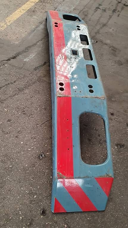 Tutti i ricambio: Saurer Stossstange – Usato da Bäriswil BE venduto da aki_77w9 1