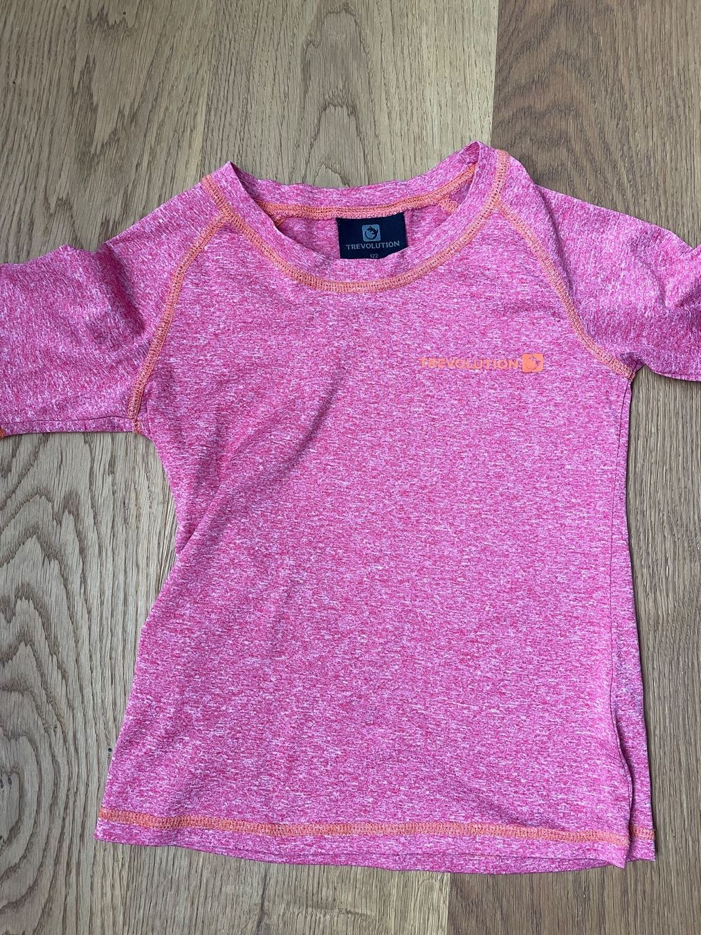 Camicette, T-shirt & Top: Trevolution Funktionsshirt Gr.122 – Usato da Sarnen venduto da Pinoccio6