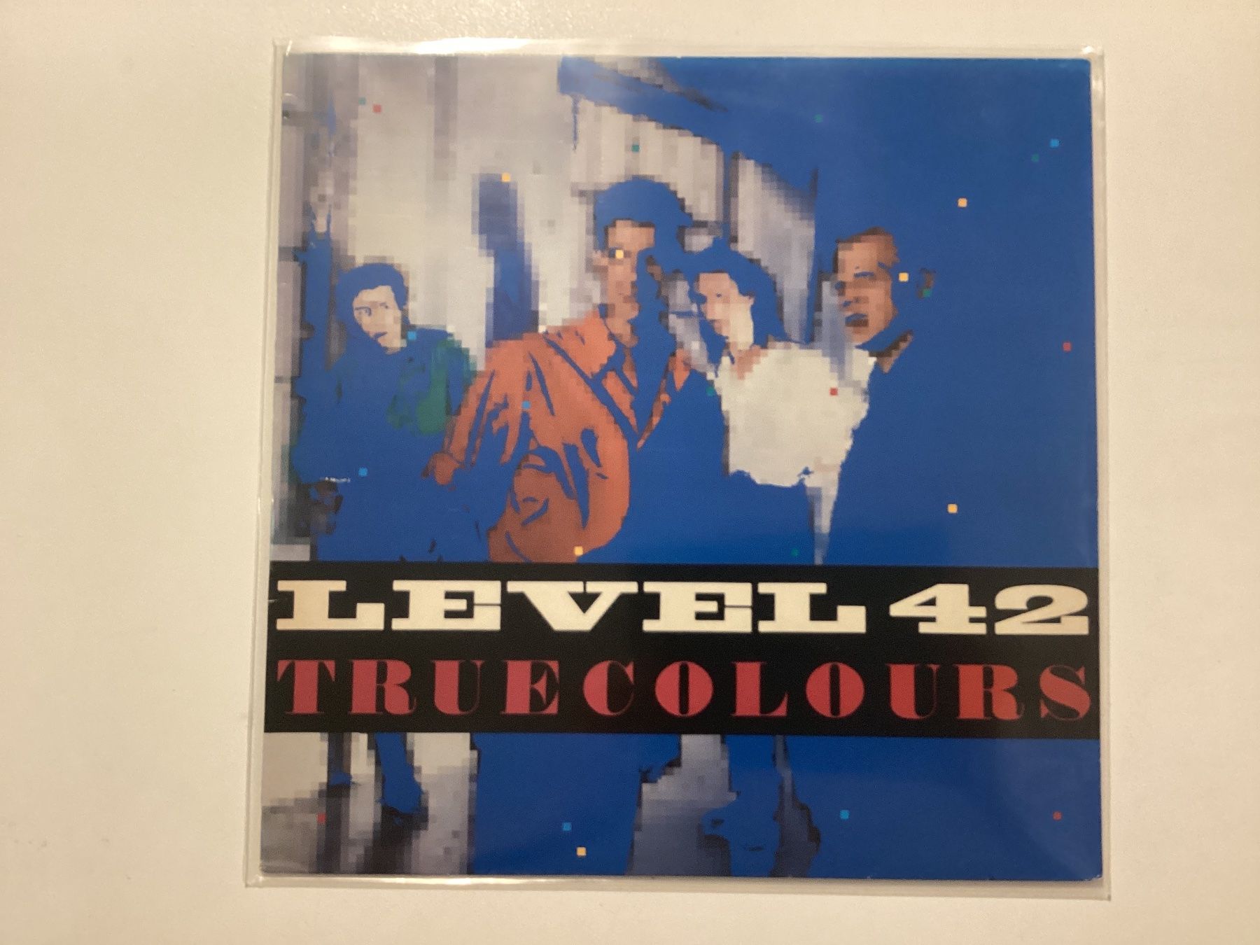 Dischi in vinile: Level 42 LP - True Colours – Usato da Gutenswil venduto da Hamzian