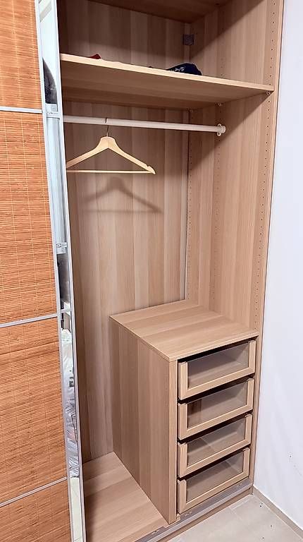 Guardaroba: Large wardrobe - Großer Kleiderschrank – Usato da Zürich venduto da ouphi 1