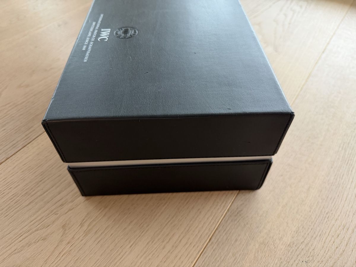 IWC Uhren: Original IWC Uhrenbox  – Gebraucht aus Emmenbrücke von Van92 2