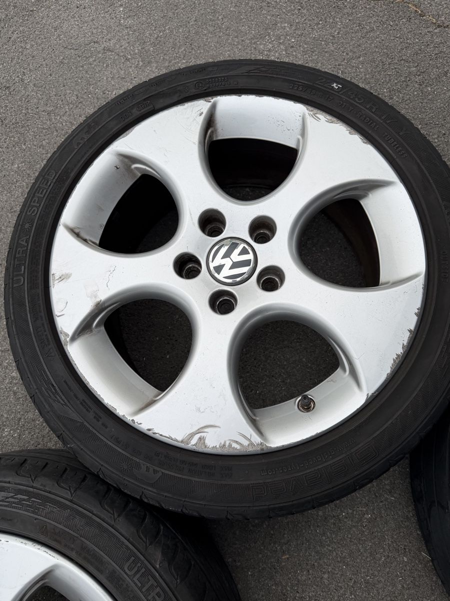Volkswagen Pneus & Kompletträder: Original VW Golf V GTI 17 Zoll – Gebraucht aus Mollis von BSL10 3