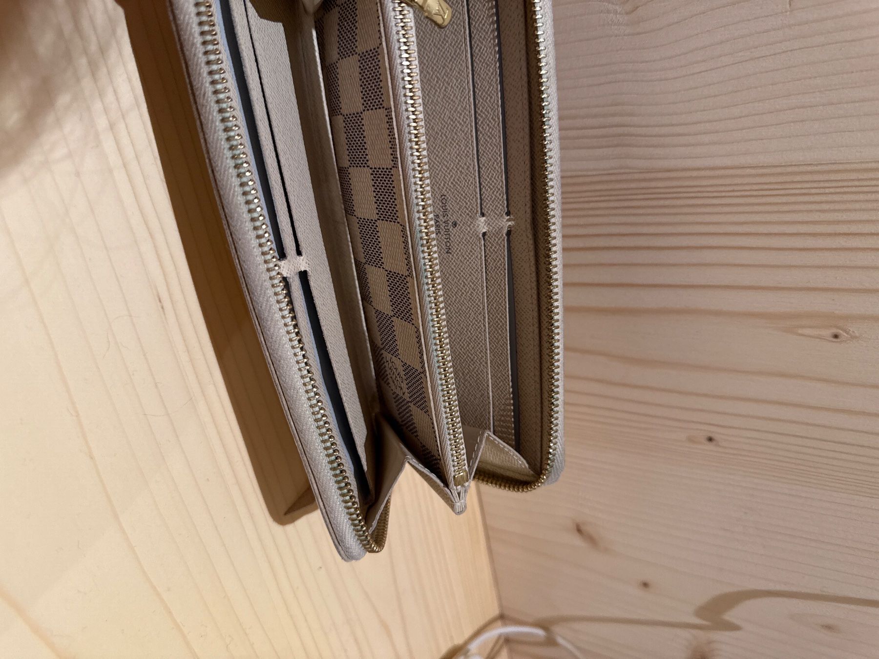 Louis Vuitton Portamonete: LOUIS VUITTON PORTEMONAIE – Usato da Utzigen venduto da lou40 3