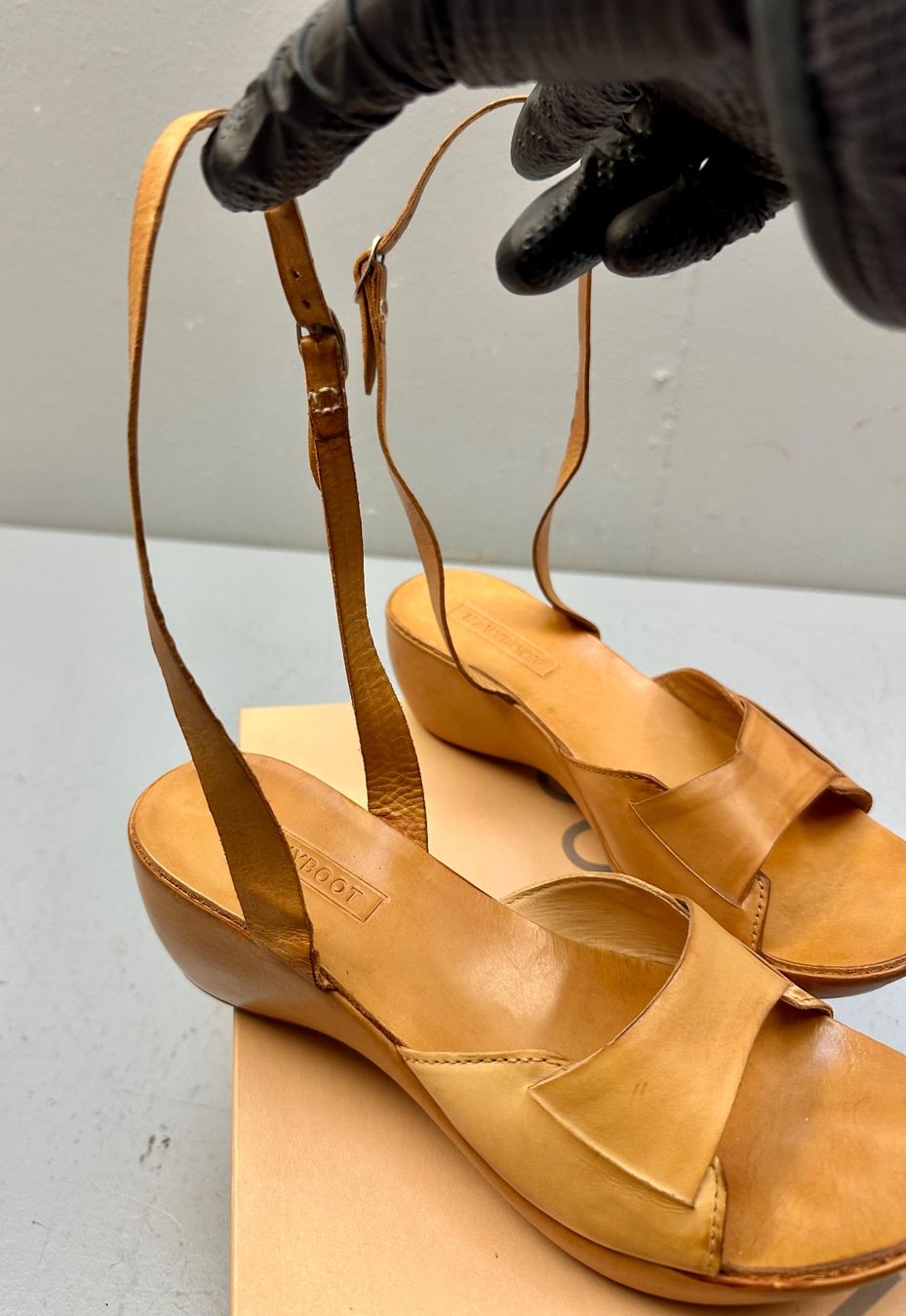 Navyboot Damenschuhe: DAMENSCHUHE #46 “NAVYBOOT” – Gebraucht aus Zürich von NIKI777 5