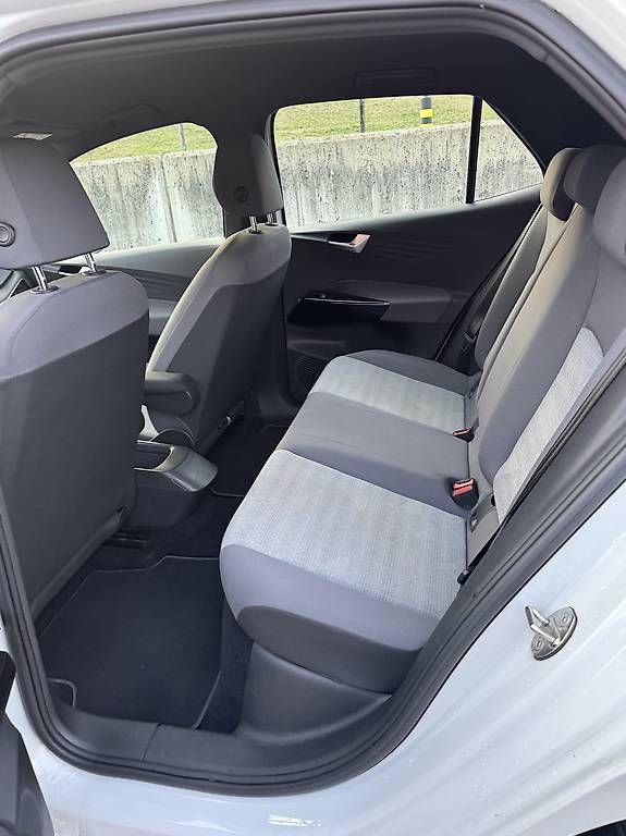 Autos: ID.3 Pure Performance  – D'occasion à Bioggio par enr_mxr2 4