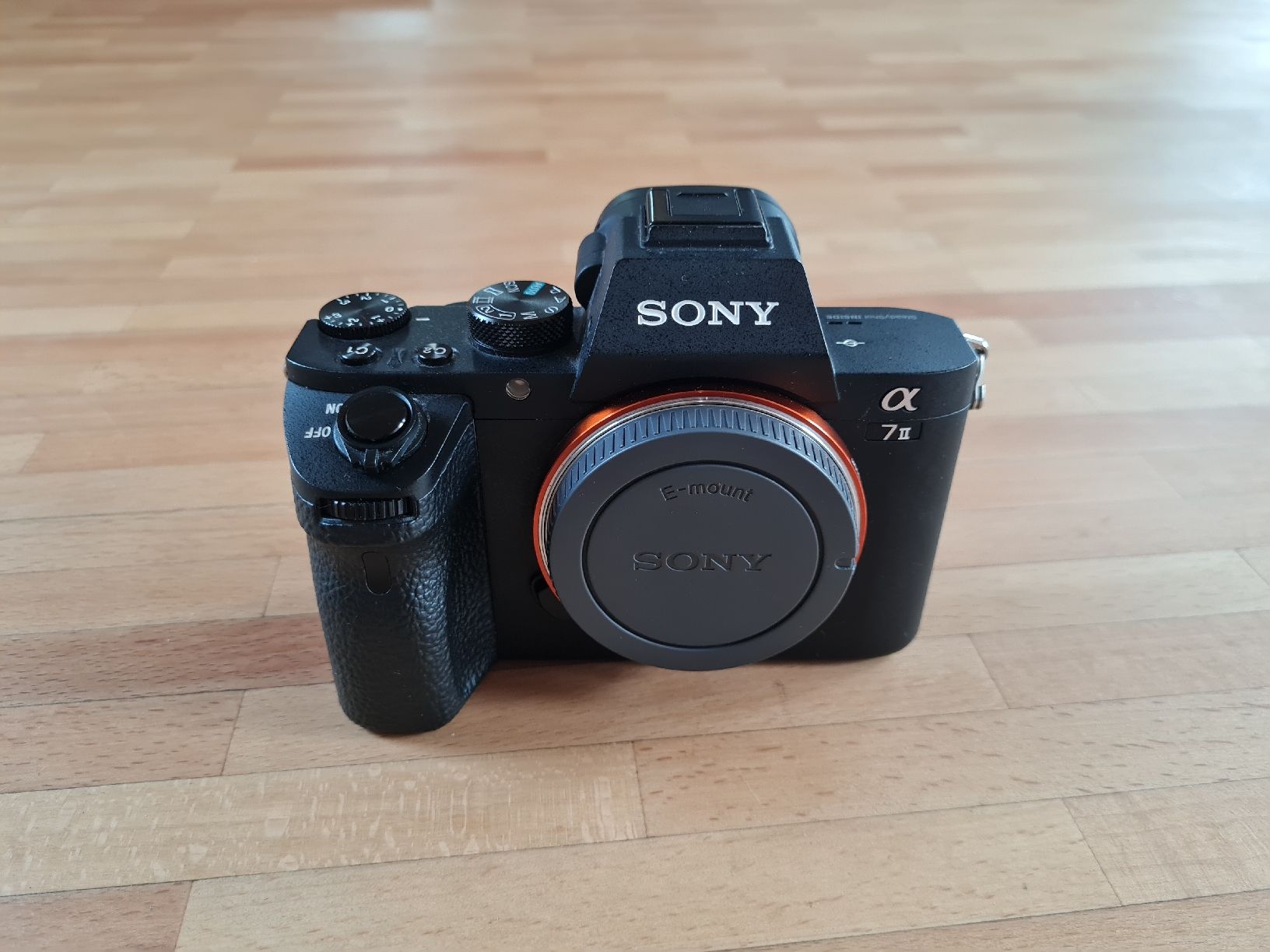 Sony Fotocamera: Sony Alpha 7 II + FE 28-70mm – Usato da Pâquier-Montbarry venduto da adr_g926 1