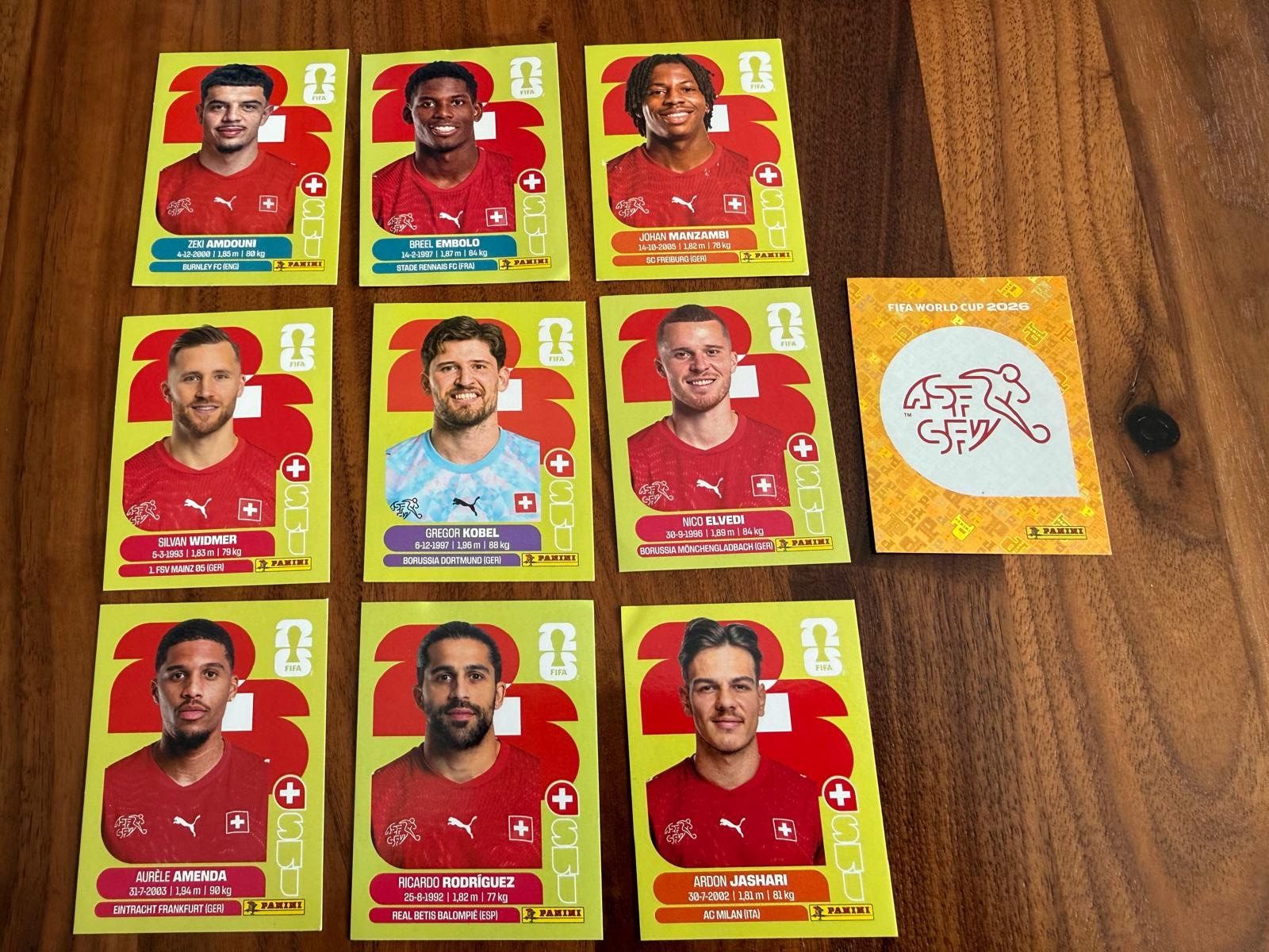 Panini Cartes à collectionner: FIFA 2026 Panini Stickers Schweiz – Neuf (Voir description) à kölliken par alreke