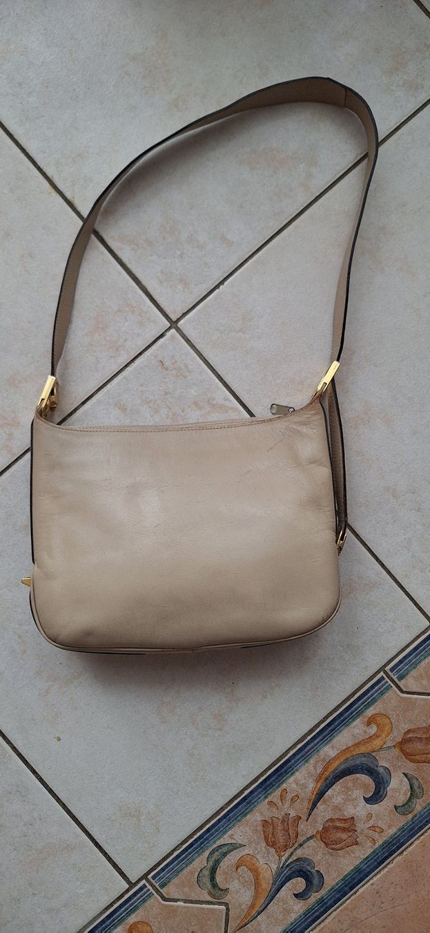 Borse da donna: Sac beige Vintage – Usato da St-Triphon venduto da Jldr0 2