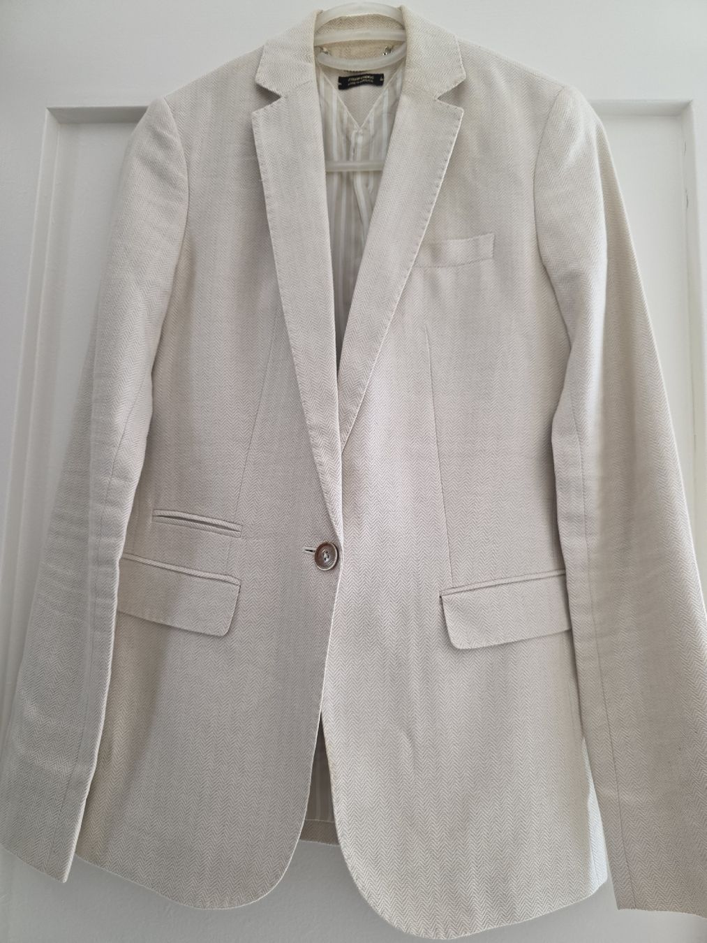 Massimo Dutti Vestes: Massimo Dutti Beige Blazer (Size 34) – D'occasion à Zürich par lit_n7pb
