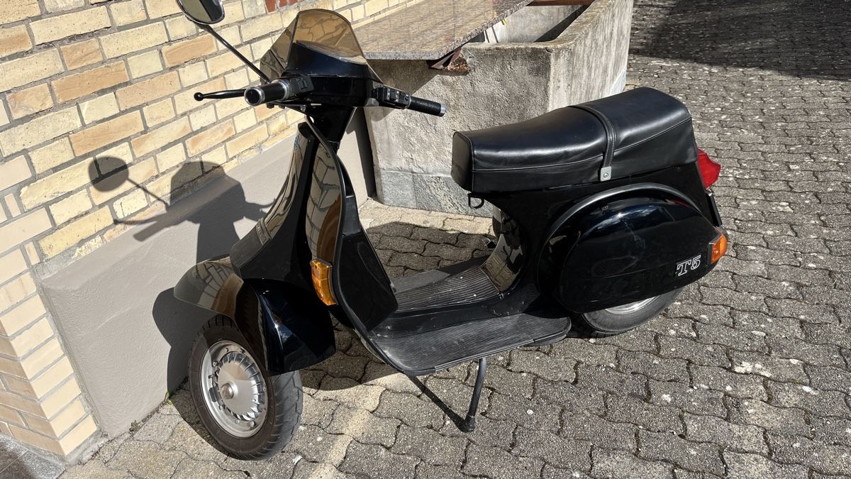Strada: Piaggio Vespa Pole Position PX 125 T5 – Usato da Guntershausen venduto da Coast