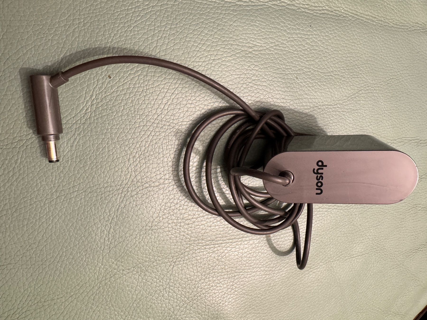 Dyson Chargements: Dyson Ladegerät – D'occasion à Zürich par cib_9g5k