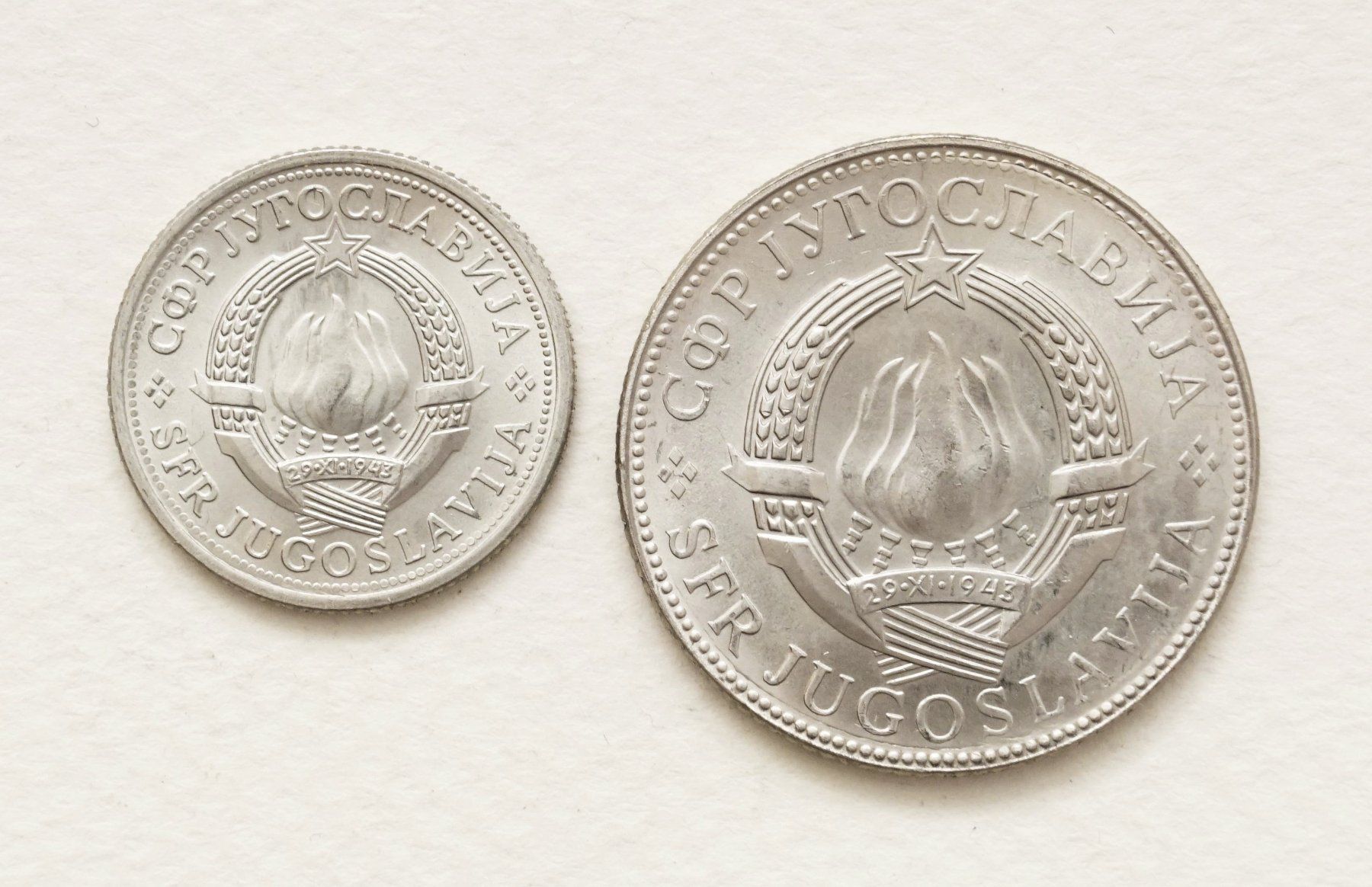 Tutti le monete: 1 / 5 Dinar 1977 UNZ – Usato da Flamatt venduto da samowarow 6