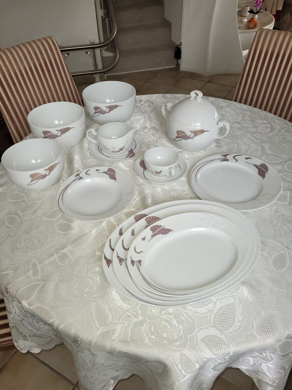 Rosenthal Set di piatti: Speiseservice Rosenthal Asimmetria – Usato da Döttingen venduto da Luasmin 1