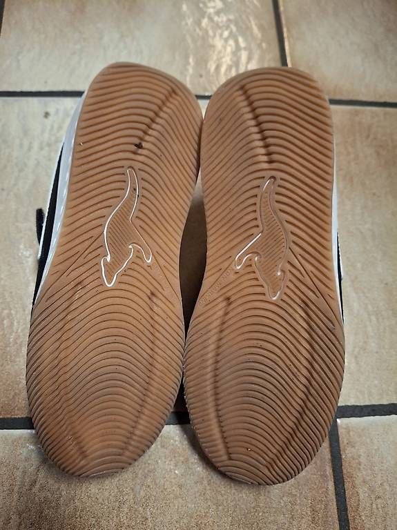 Chaussures garçon: Kinderturnschuh 34 – D'occasion à Eriswil par swe_t72b 2