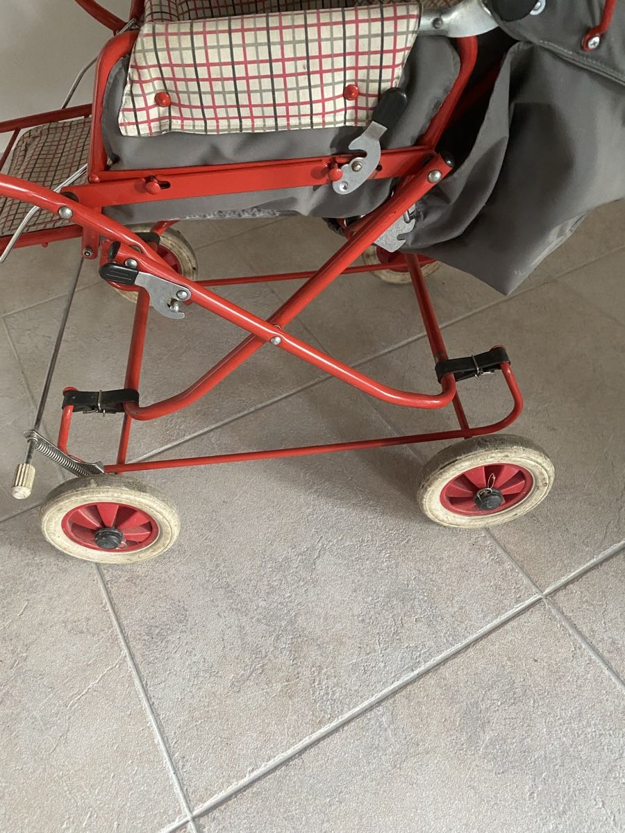 Kinderwagen Aus Den 70er Jahren