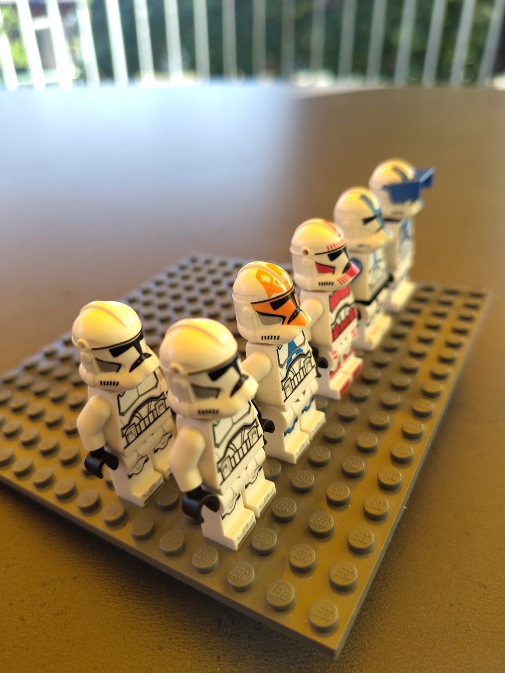 Lego Statuette: LEGO Star Wars Clone Trooper Armee Minifiguren – Usato da Liestal venduto da Marin03 1