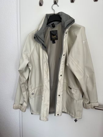 Jacke Material GoreTex abnehmbare Kaputze Hell beige
