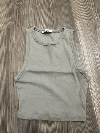 Crop Top Zara gerippt olivgrün Gr. S