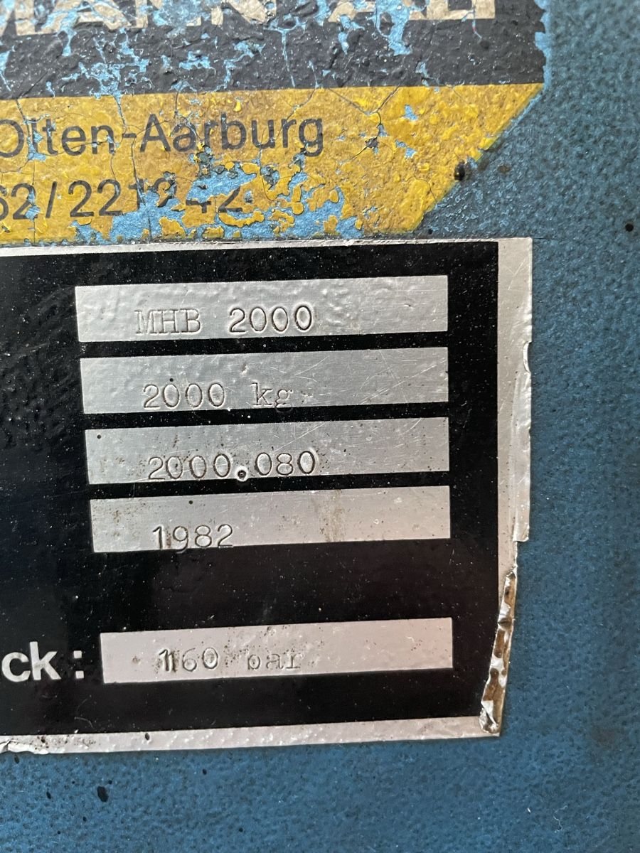 Ponts élévateurs & Crics: Parklift Autolift Hebebühne Autohebebühne – D'occasion à Altdorf UR par mG_a75_5 4