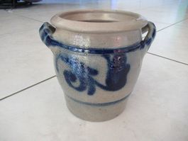 ancien pot en grès