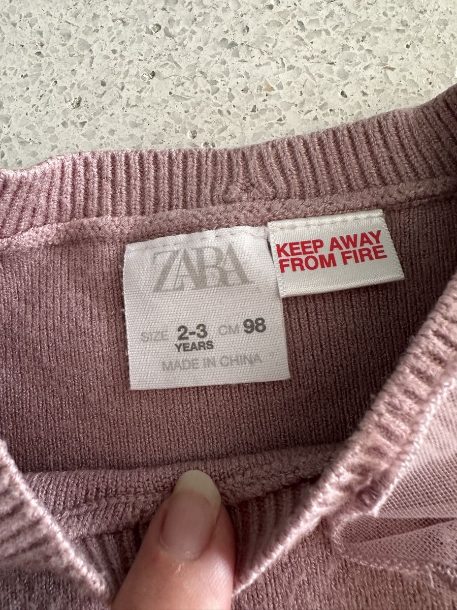 Zara Pulls et sweat-shirts: Zara Pullover Gr. 98, 2-3Y – D'occasion à Wädenswil par Ktodat 3