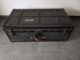 Offizierskiste Schweizer Armee